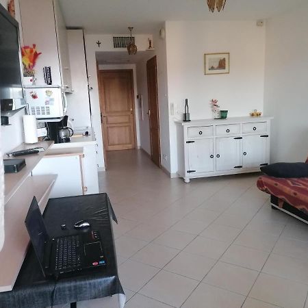 Appartement Résidence Les Eucalyptus LʼÎle-Rousse Extérieur photo