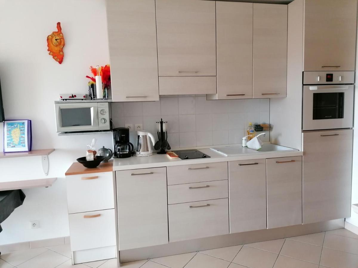 Appartement Résidence Les Eucalyptus LʼÎle-Rousse Extérieur photo